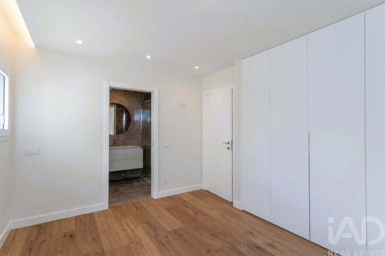 Apartamento T1 para Venda em Cascais e Estoril Foto 13