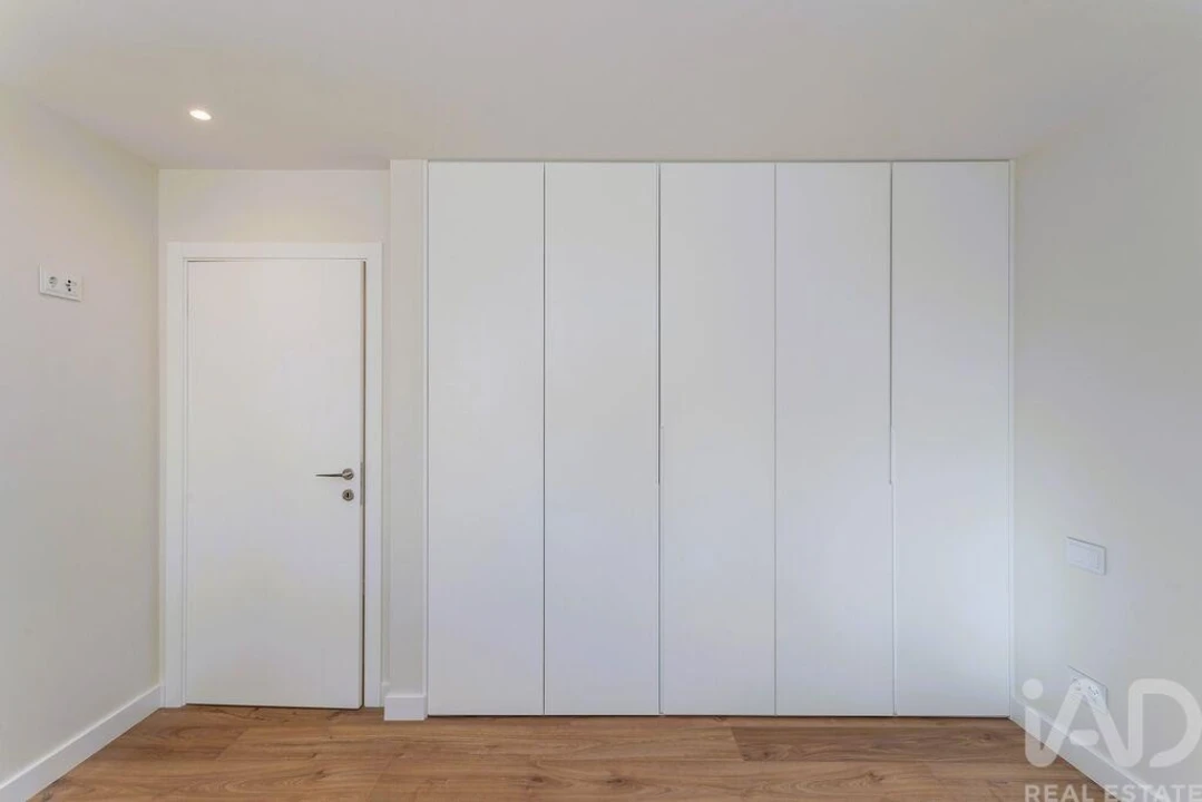 Apartamento T1 para Venda em Cascais e Estoril Foto 14