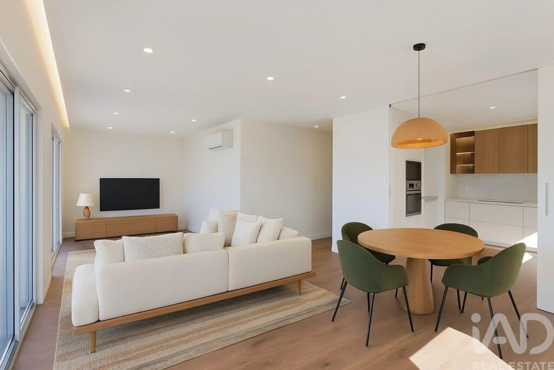 Apartamento T1 para Venda em Cascais e Estoril Foto 1