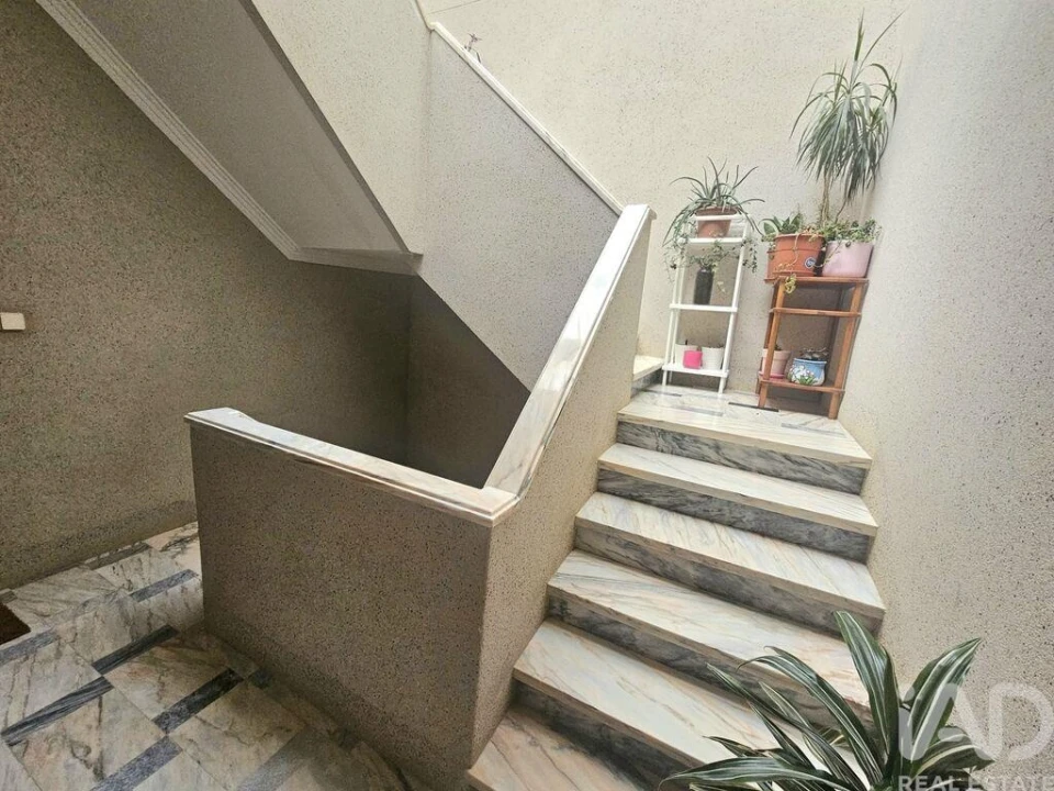 Apartamento T2 para Venda em Cacém e São Marcos Foto 23