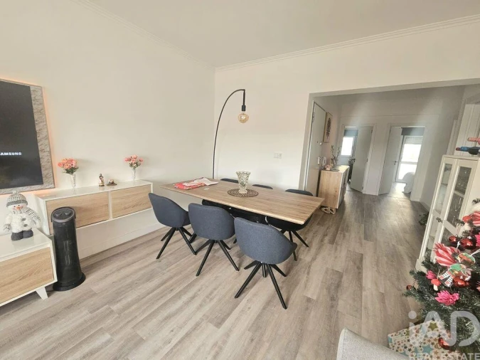 Apartamento T2 para Venda em Cacém e São Marcos Foto 6