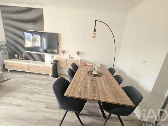 Apartamento T2 para Venda em Cacém e São Marcos Foto 7