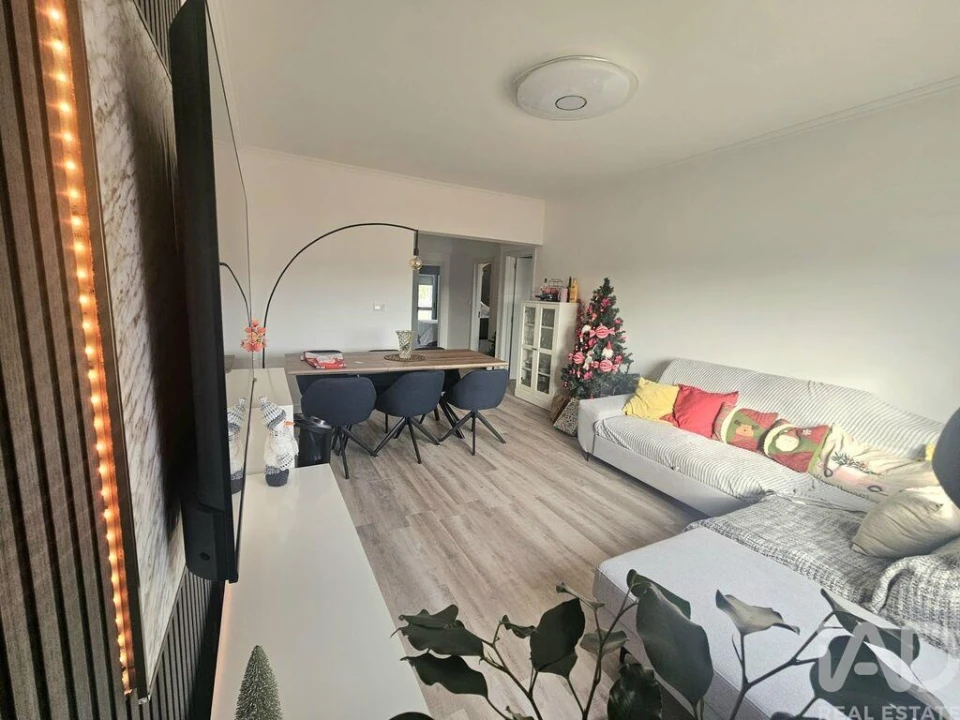 Apartamento T2 para Venda em Cacém e São Marcos Foto 5