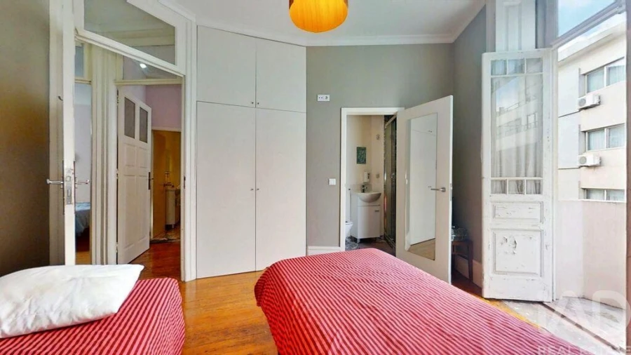 Apartamento T3 para Venda em Cedofeita, Santo Ildefonso, Sé, Miragaia, São Nicolau e Vitória Foto 38