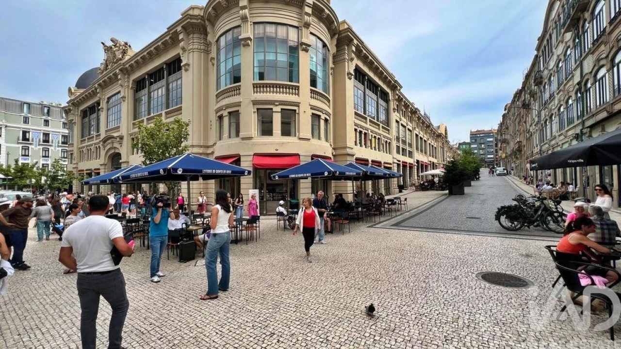 Apartamento T3 para Venda em Cedofeita, Santo Ildefonso, Sé, Miragaia, São Nicolau e Vitória Foto 36