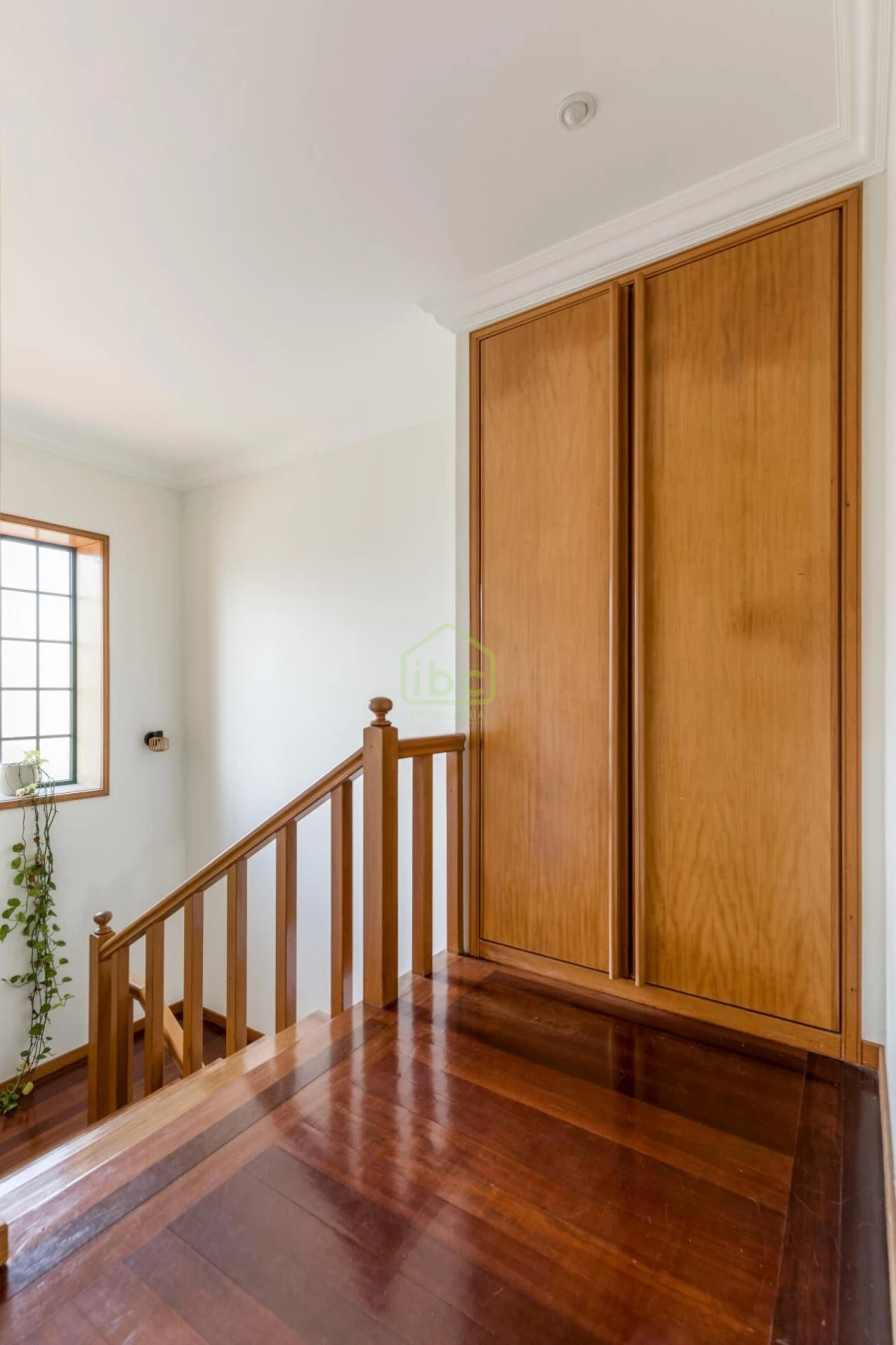 Moradia T4 para Venda em Arvore Foto 16