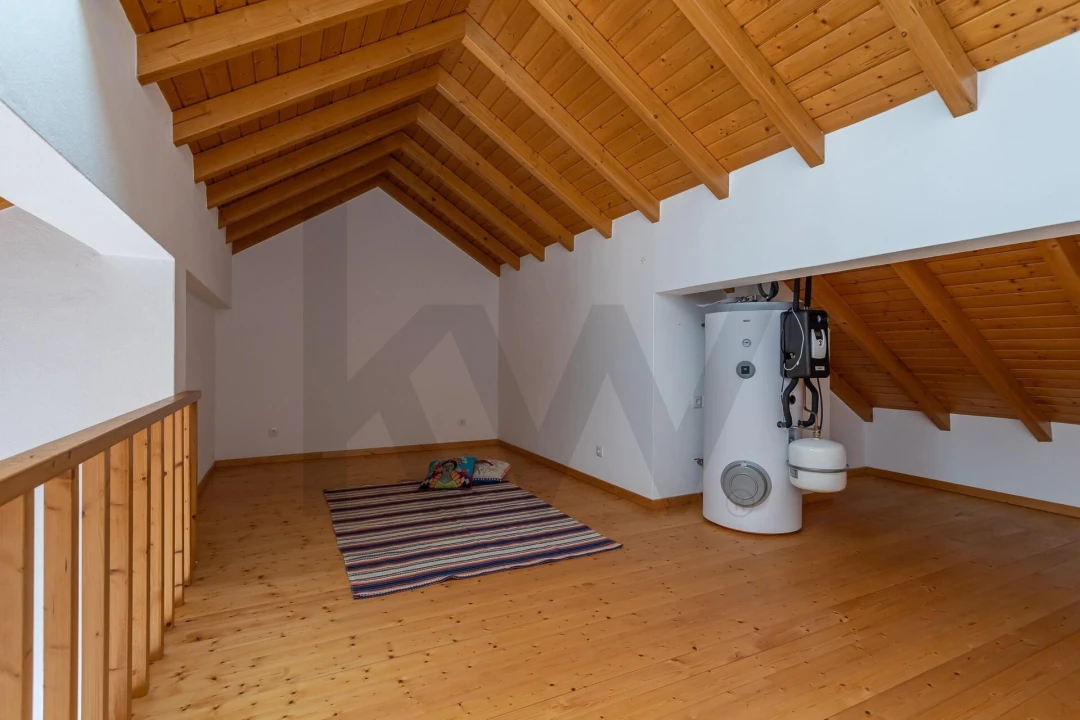 Moradia T1 para Venda em São Teotónio Foto 23