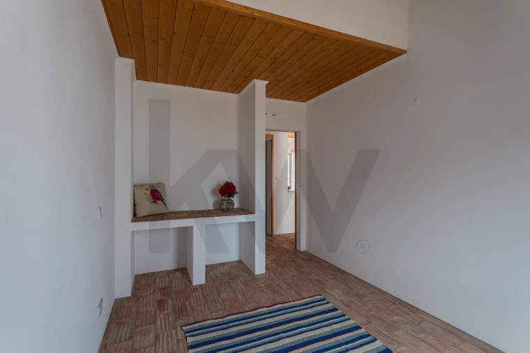 Moradia T1 para Venda em São Teotónio Foto 16