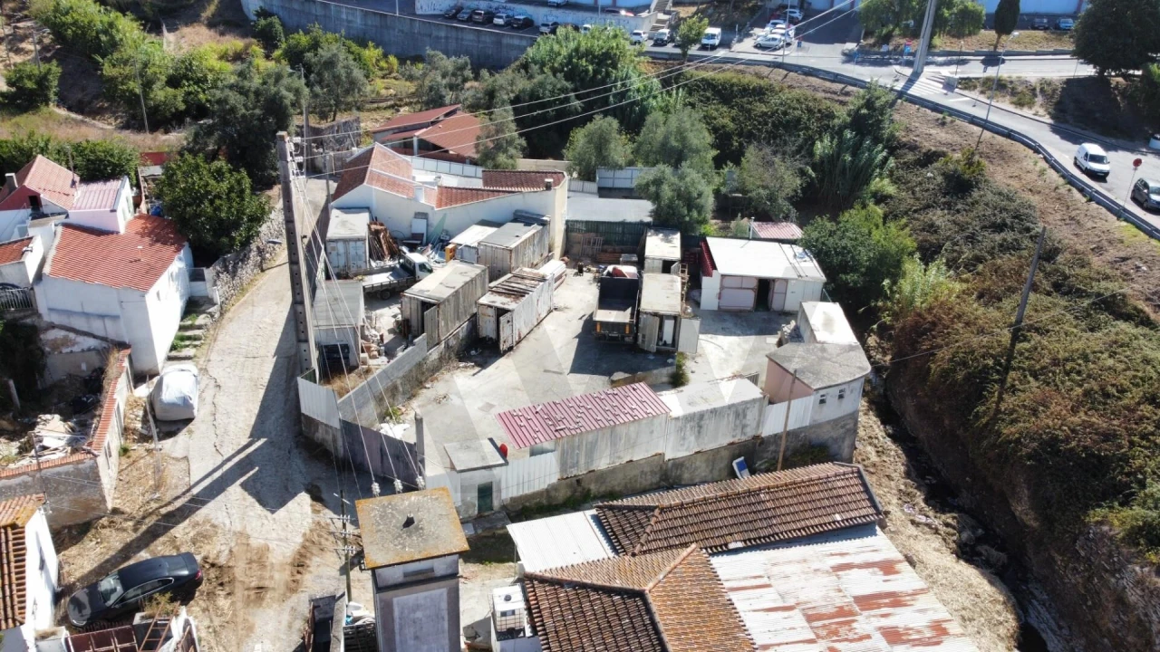 Armazém para Arrendamento em São Domingos de Rana Foto 2