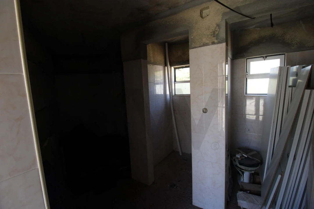 Armazém para Arrendamento em São Domingos de Rana Foto 18