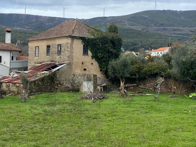 Moradia T2 para Venda em Castanheira de Pêra e Coentral Foto 5