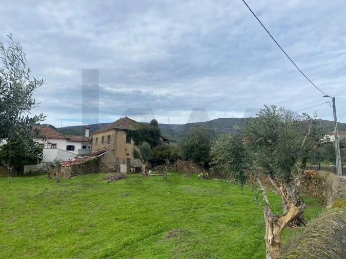 Moradia T2 para Venda em Castanheira de Pêra e Coentral Foto 7