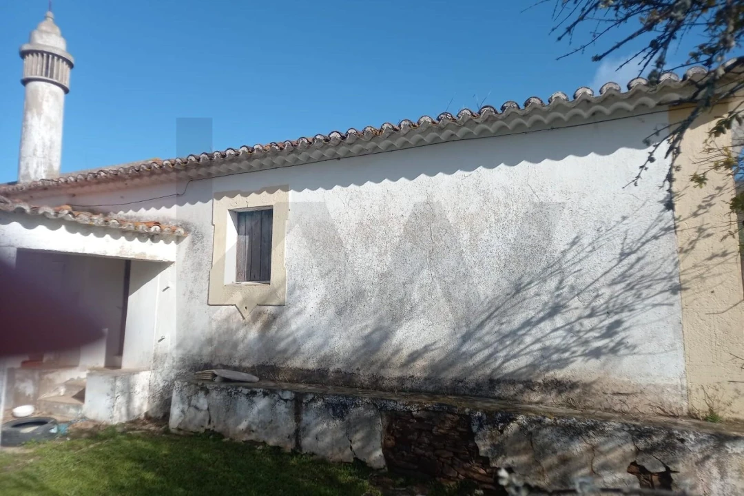 Terreno para Venda em Santana da Serra Foto 4