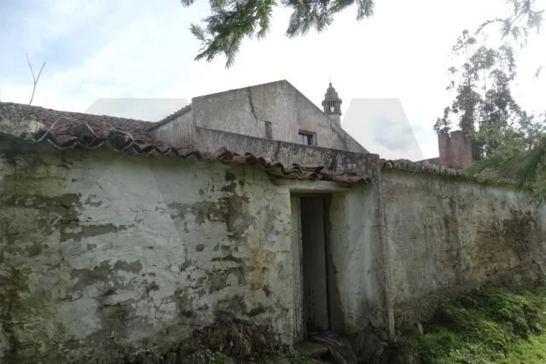 Terreno para Venda em Santana da Serra Foto 22