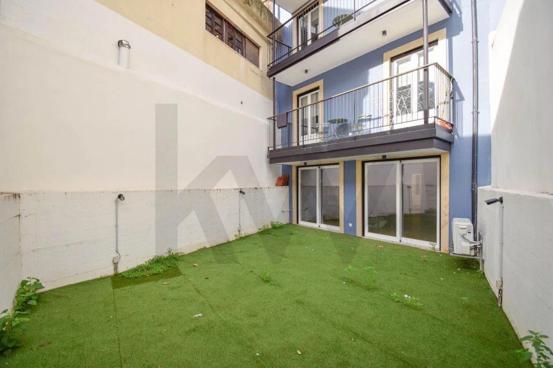 Apartamento T1 para Venda em Santo António Foto 3