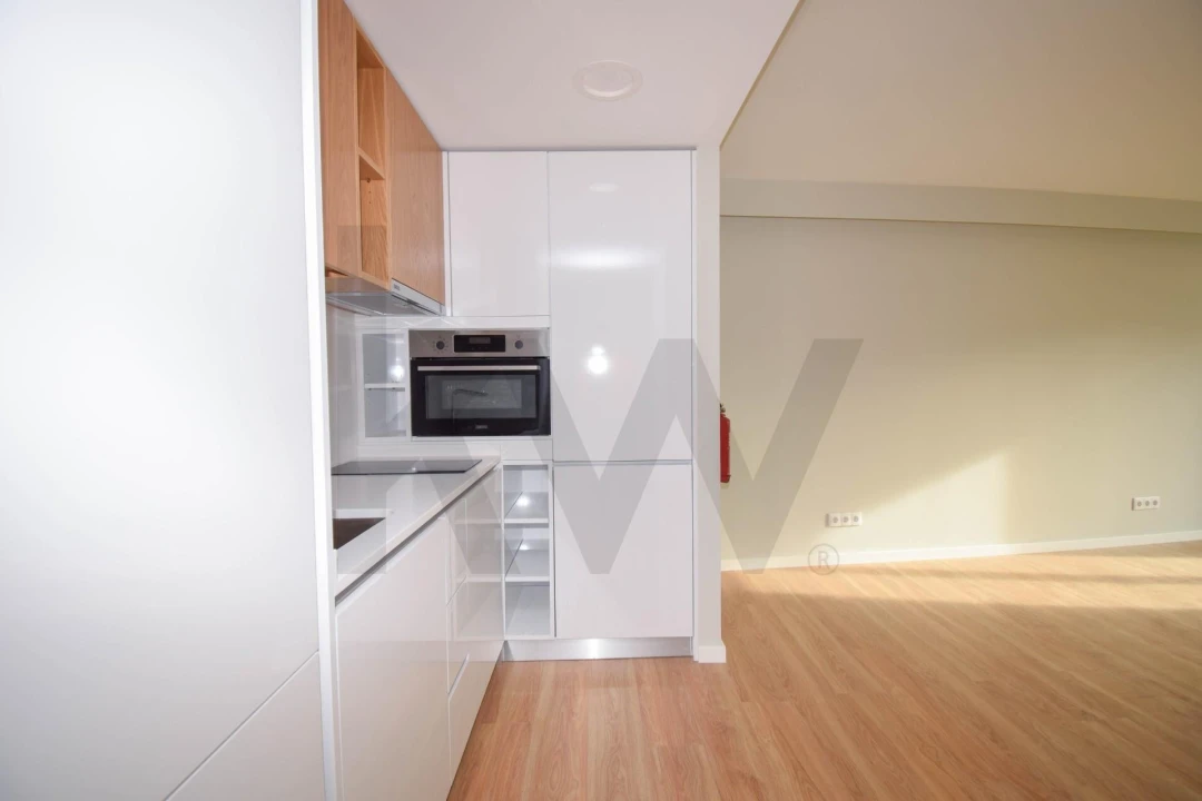 Apartamento T1 para Venda em Santo António Foto 8