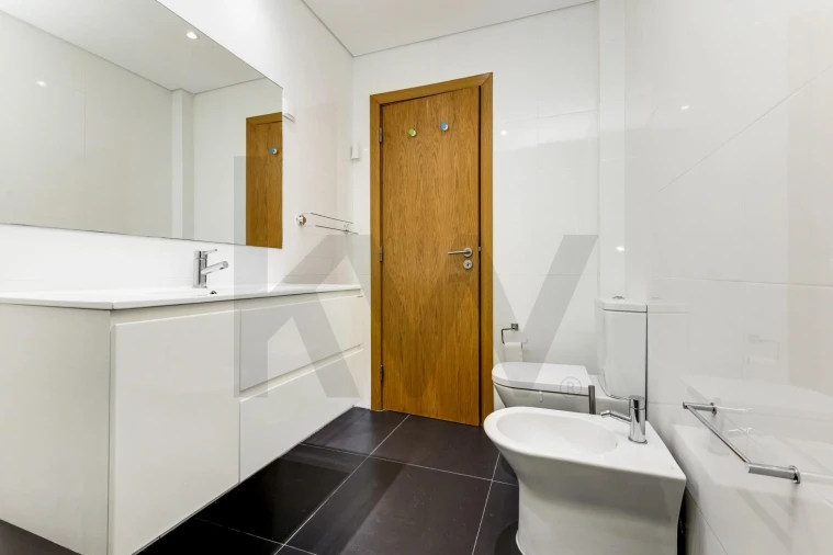 Apartamento T3 para Venda em Carnide Foto 10