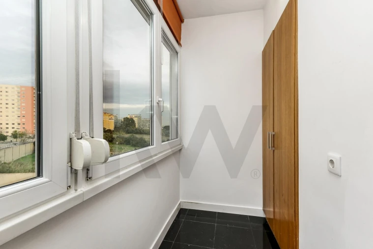 Apartamento T3 para Venda em Carnide Foto 20