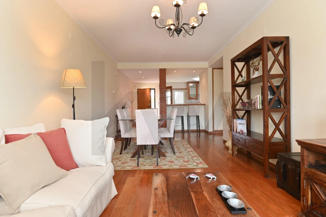 Apartamento T1 para Arrendamento em Alcabideche Foto 3