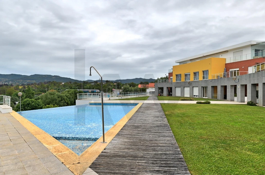 Apartamento T1 para Arrendamento em Alcabideche Foto 15