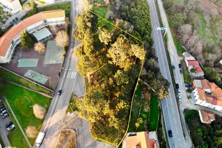 Terreno para Venda em Campanhã