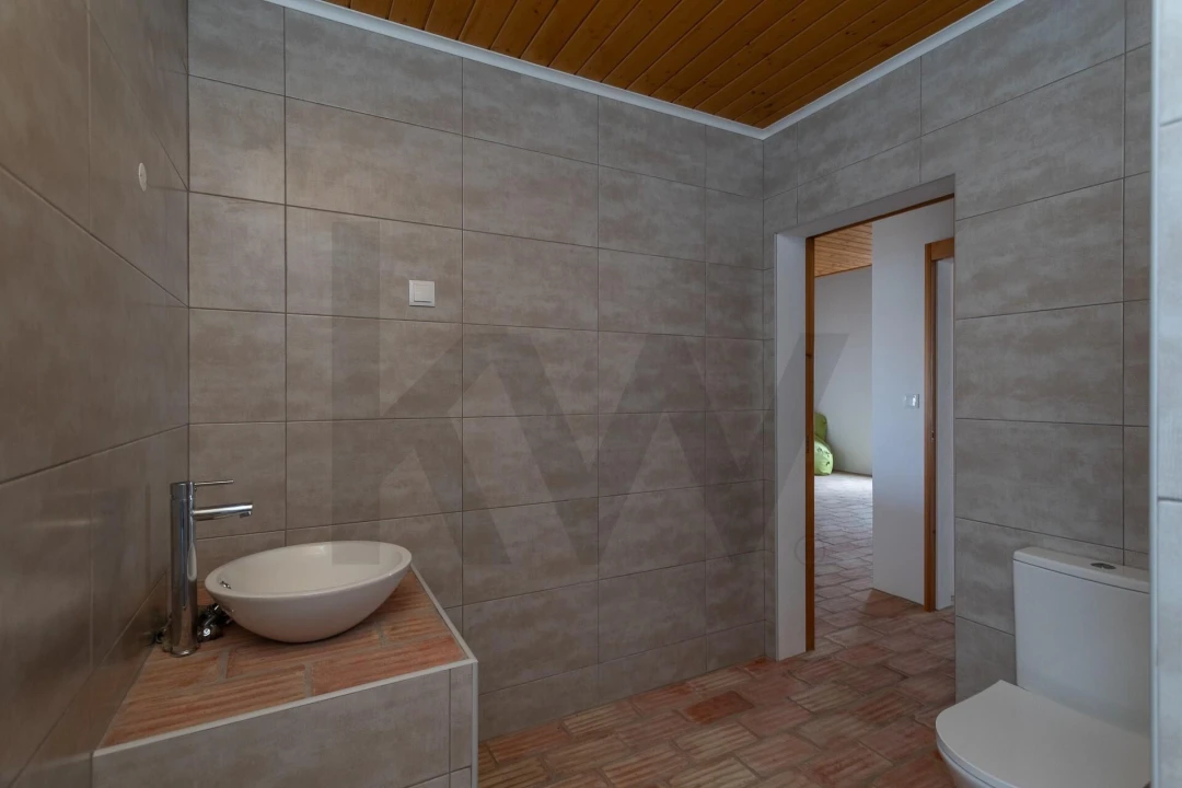 Moradia T1 para Venda em São Teotónio Foto 20