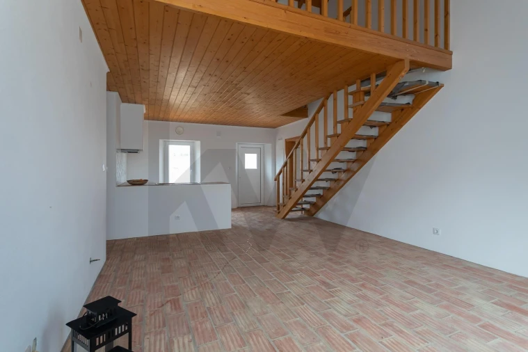 Moradia T1 para Venda em São Teotónio Foto 9