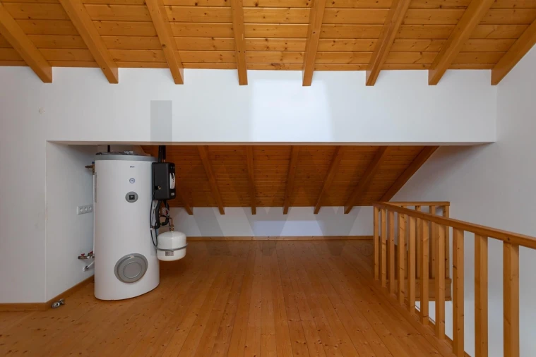 Moradia T1 para Venda em São Teotónio Foto 26