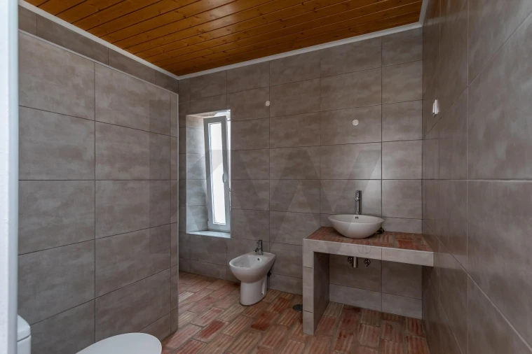 Moradia T1 para Venda em São Teotónio Foto 18