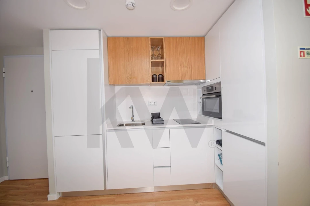 Apartamento T1 para Venda em Santo António Foto 6