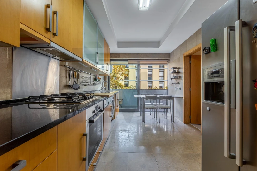 Apartamento T3 para Venda em Benfica Foto 11