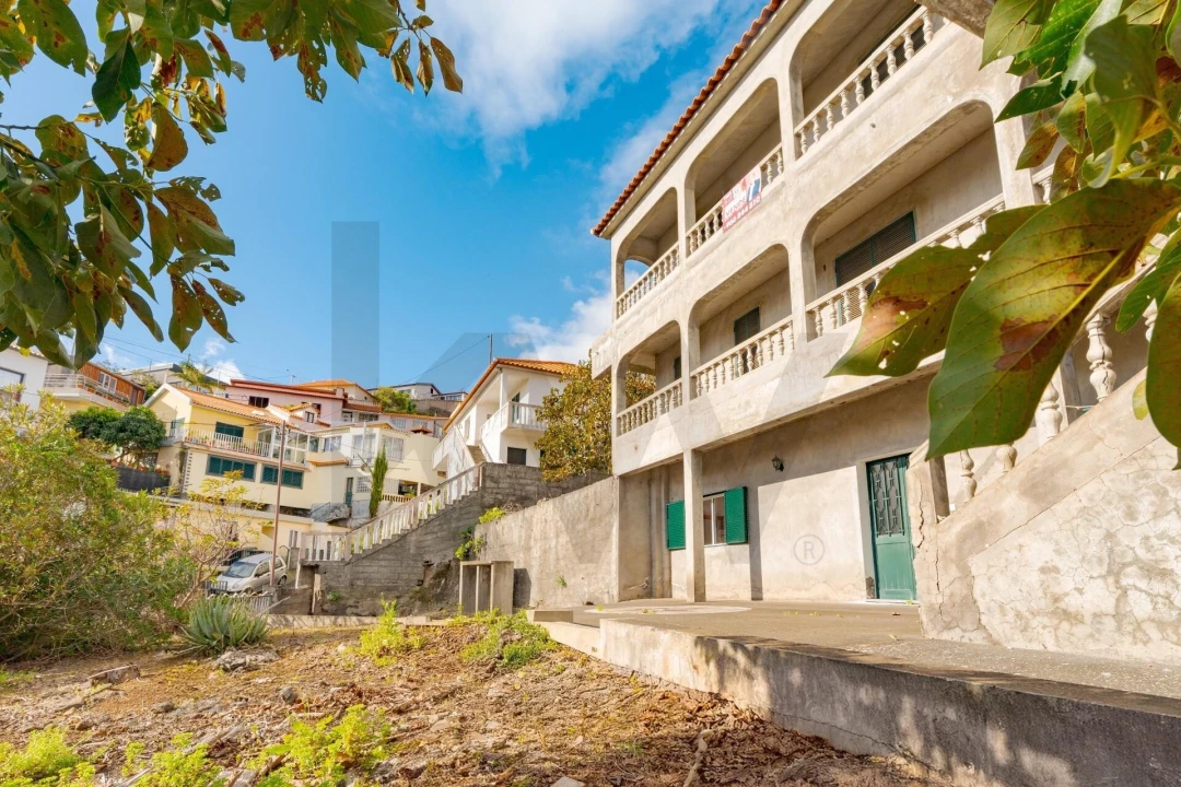 Moradia T5 para Venda em Gaula Foto 13