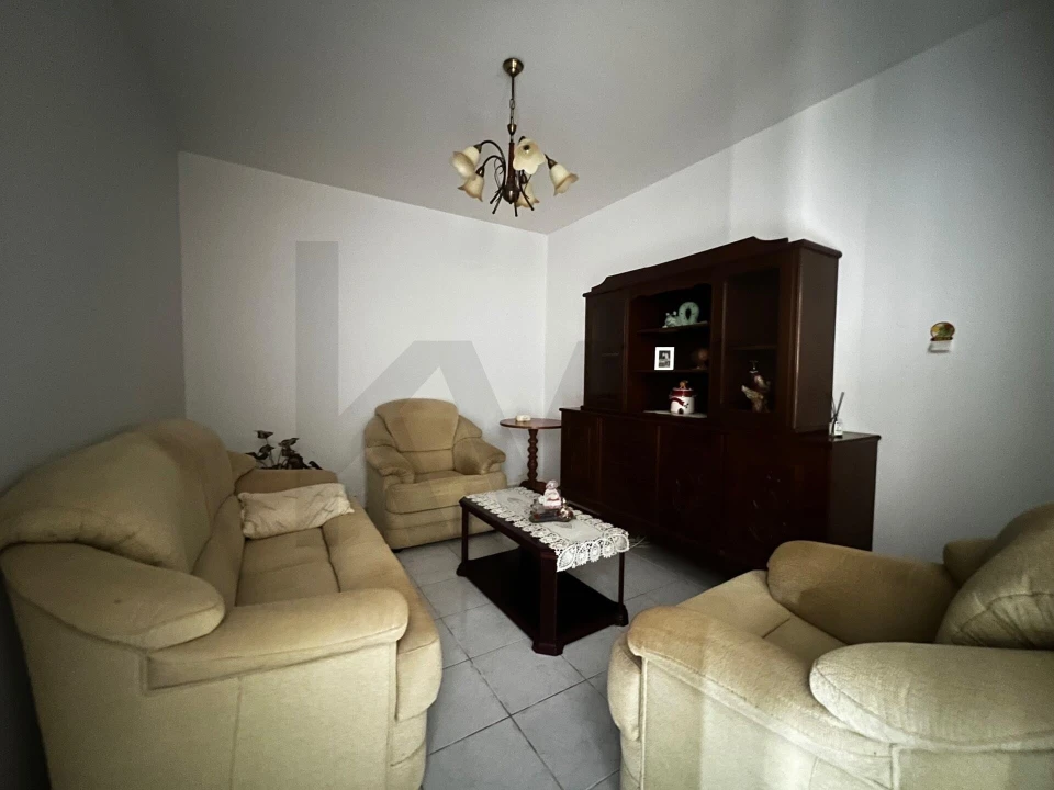 Moradia T5 para Venda em Gaula Foto 6