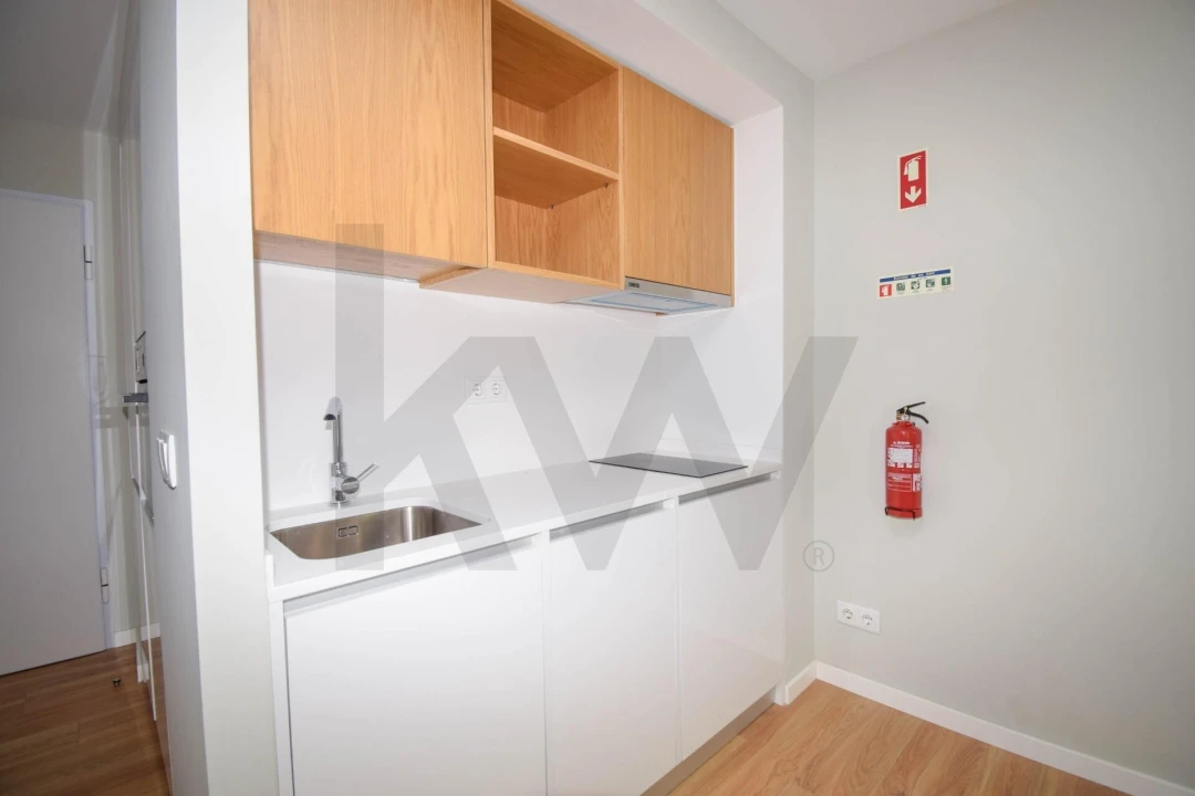 Apartamento T1 para Venda em Santo António Foto 14
