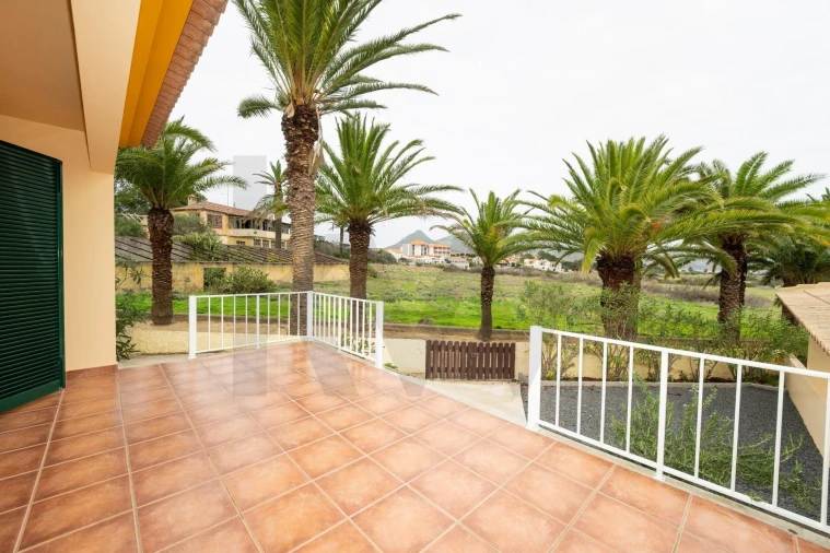 Moradia T2 para Venda em Porto Santo Foto 5