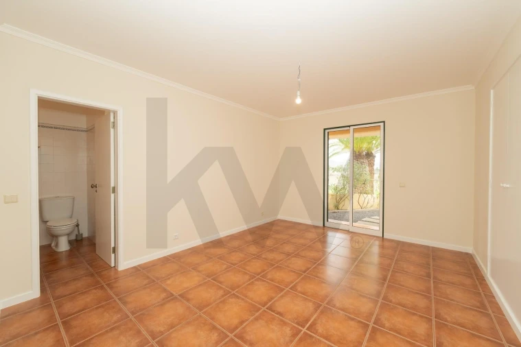 Moradia T2 para Venda em Porto Santo Foto 13