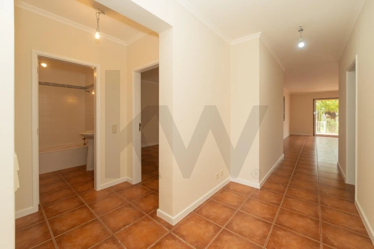 Moradia T2 para Venda em Porto Santo Foto 12