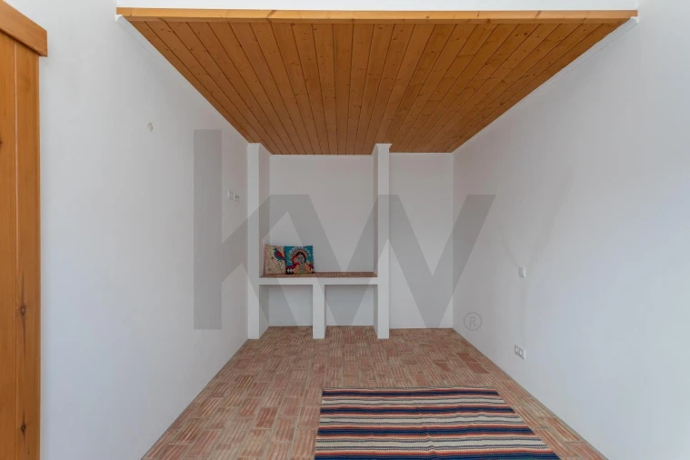 Moradia T1 para Venda em São Teotónio Foto 18