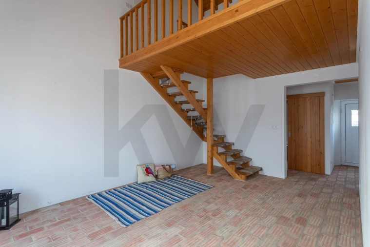 Moradia T1 para Venda em São Teotónio Foto 13