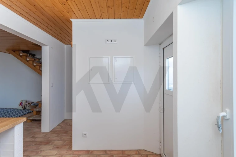 Moradia T1 para Venda em São Teotónio Foto 6