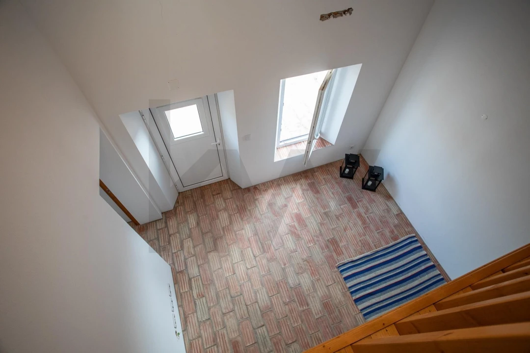 Moradia T1 para Venda em São Teotónio Foto 25