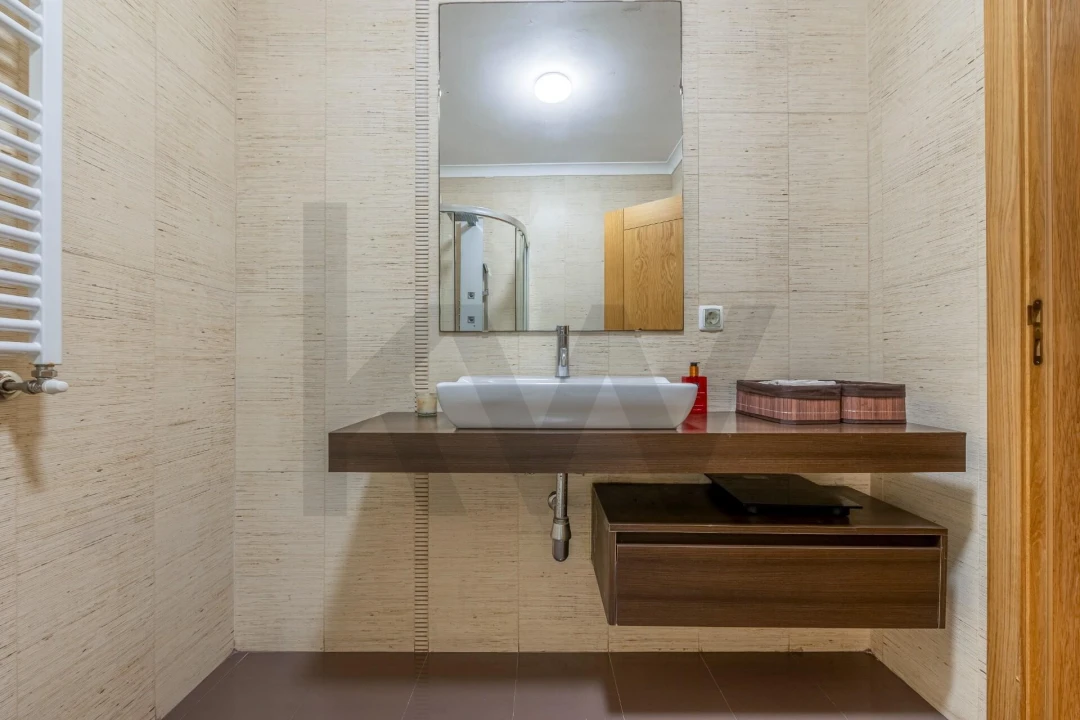 Apartamento T3 para Venda em Algés, Linda-A-Velha e Cruz Quebrada-Dafundo Foto 12