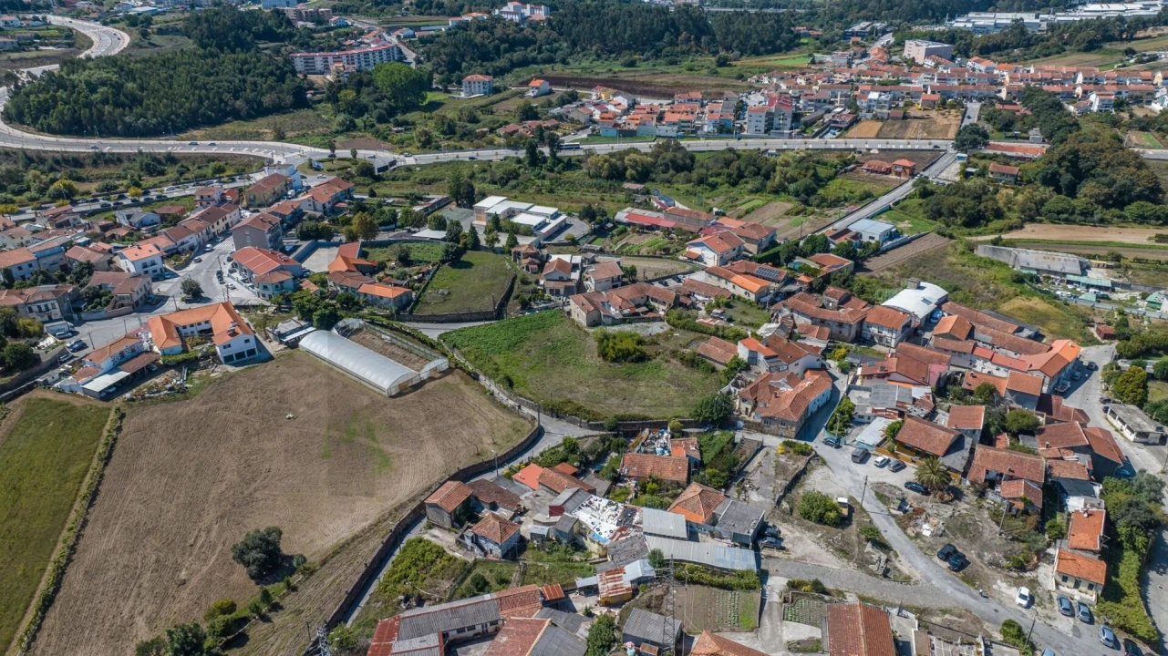 Terreno para Venda em Gondomar (São Cosme), Valbom e Jovim Foto 5