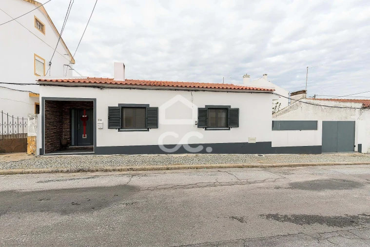 Moradia T3 para Venda em Malagueira e Horta das Figueiras Foto 3