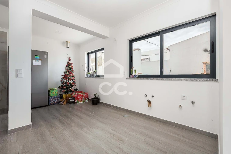 Moradia T3 para Venda em Malagueira e Horta das Figueiras Foto 10