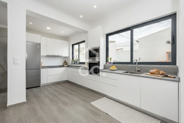 Moradia T3 para Venda em Bacelo e Senhora da Saúde Foto 4