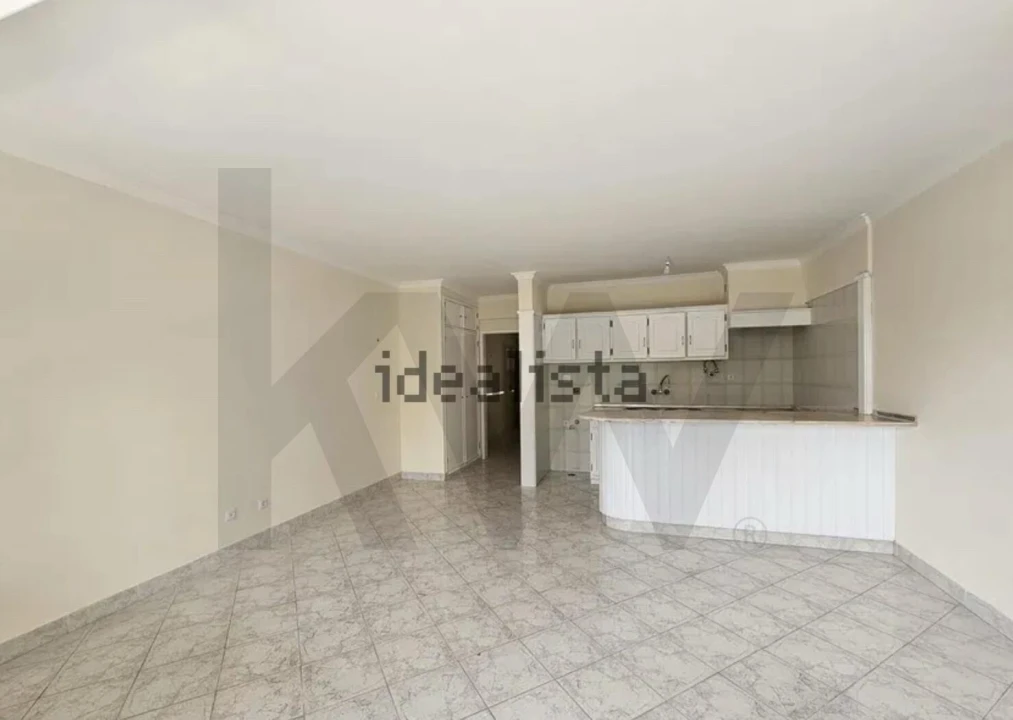 Apartamento T1 para Venda em Santa Maria e São Miguel, São Martinho, São Pedro Penaferrim Foto 9