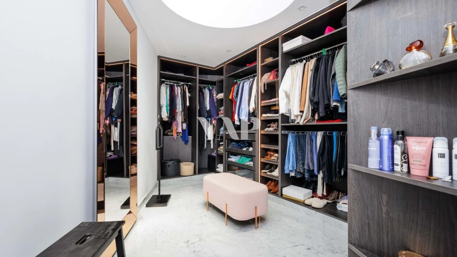 Moradia T5 para Arrendamento em Quarteira Foto 23