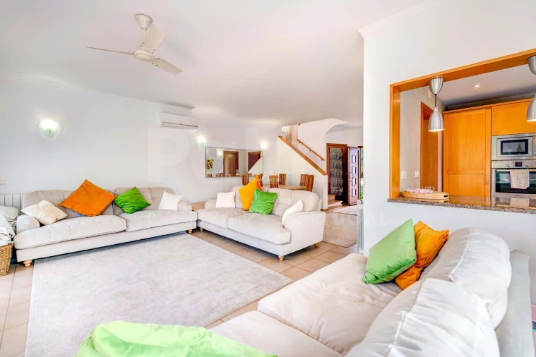 Moradia T3 para Venda em Ferragudo Foto 8