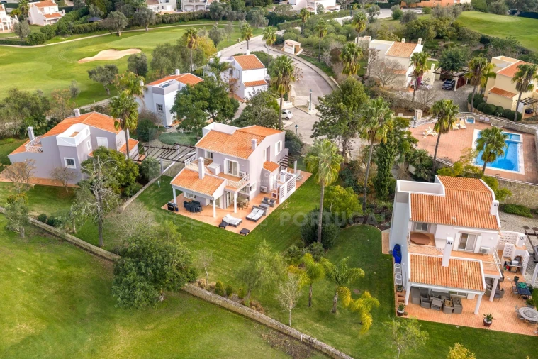 Moradia T3 para Venda em Ferragudo Foto 35